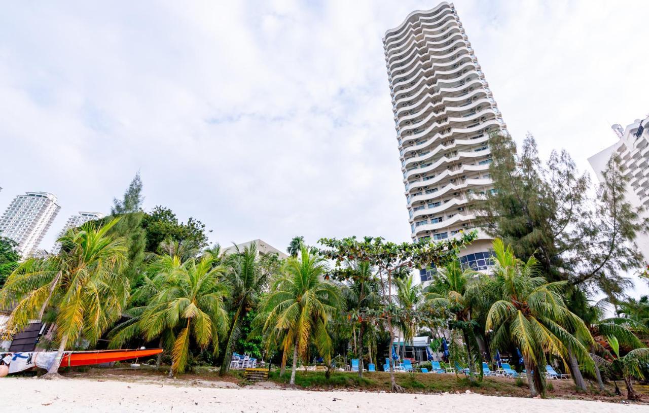 Seaview Deluxe Studio Couples Room S Tanjung Bungah (Penang) Bagian luar foto