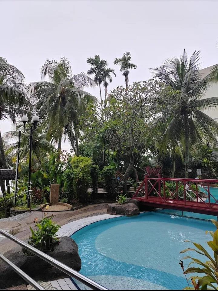 Seaview Deluxe Studio Couples Room S Tanjung Bungah (Penang) Bagian luar foto